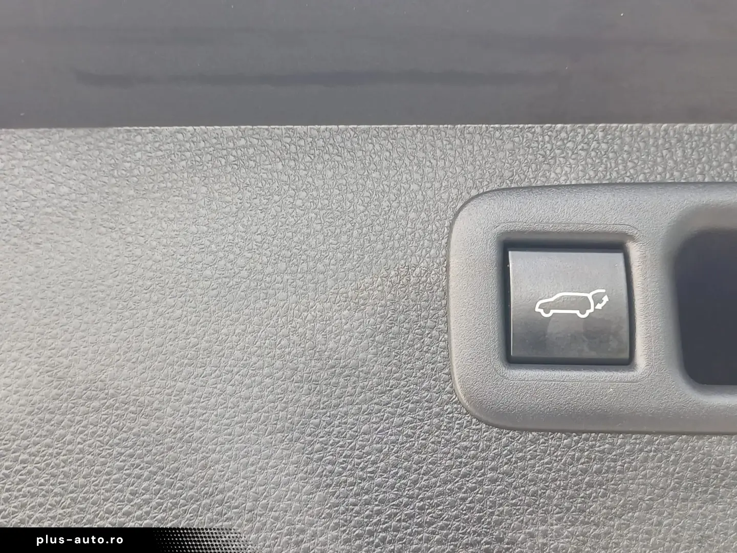 Toyota HIGHLANDER 2.5 Hybrid AWD Luxury 248CP