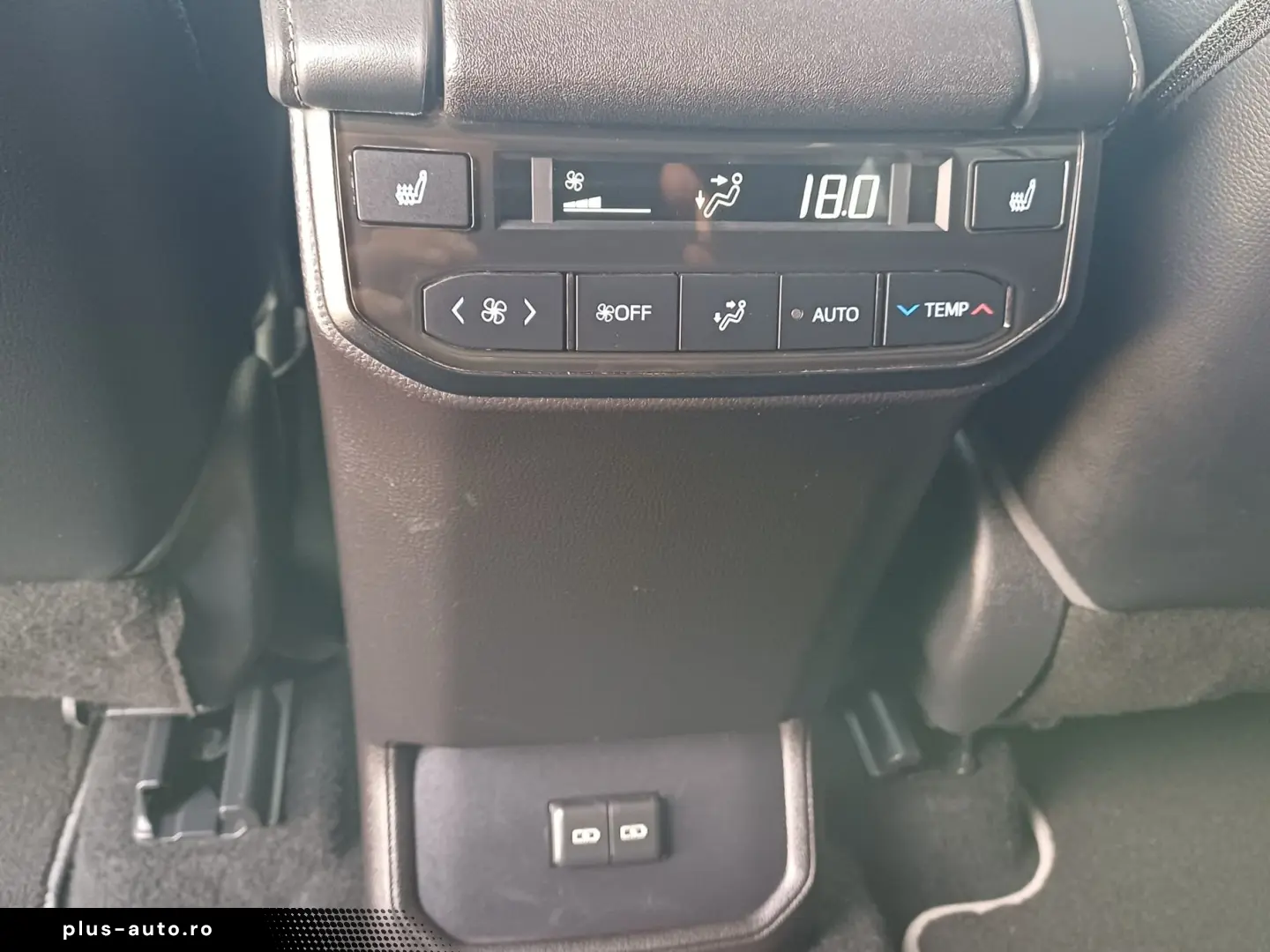 Toyota HIGHLANDER 2.5 Hybrid AWD Luxury 248CP