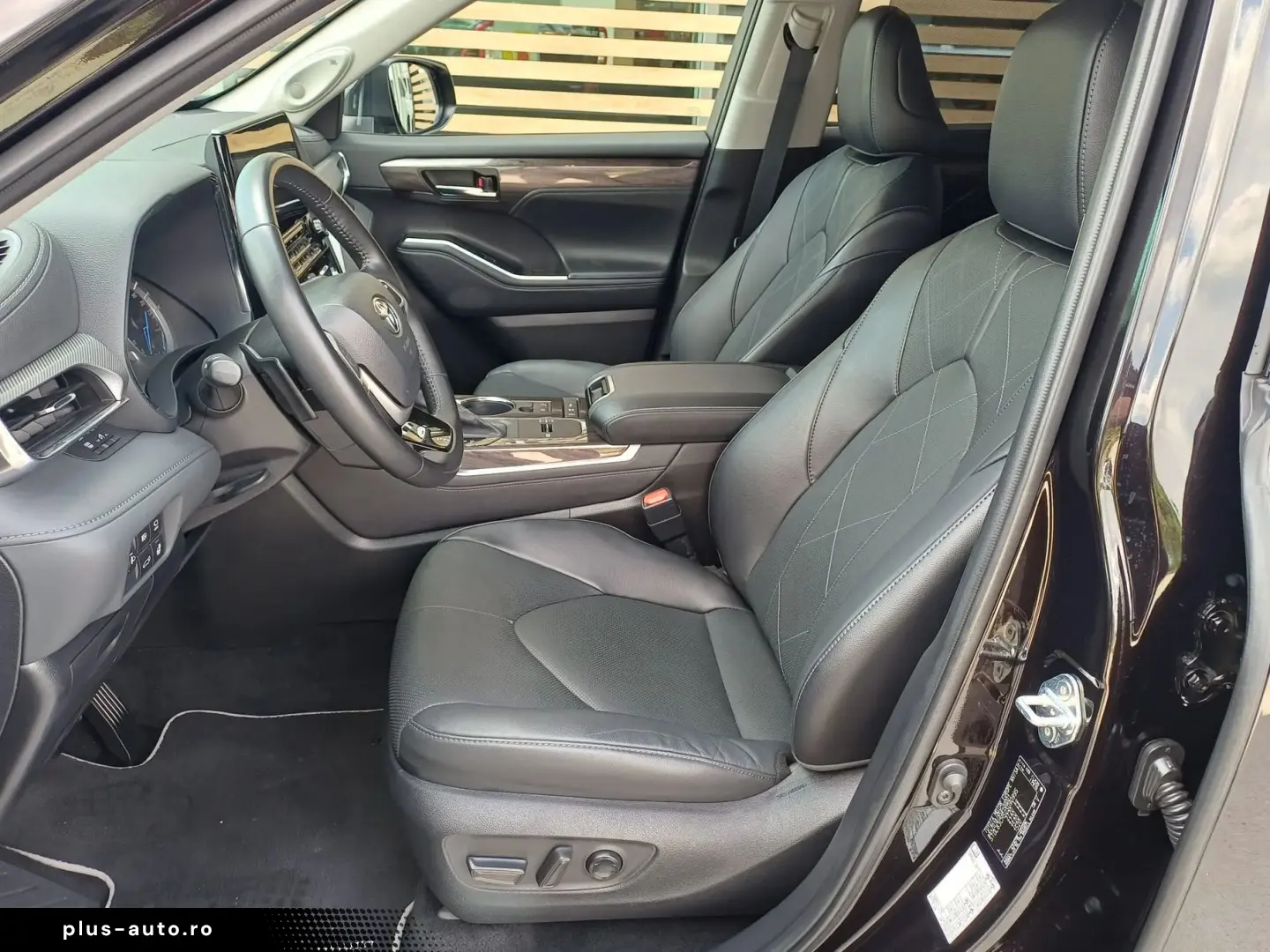 Toyota HIGHLANDER 2.5 Hybrid AWD Luxury 248CP