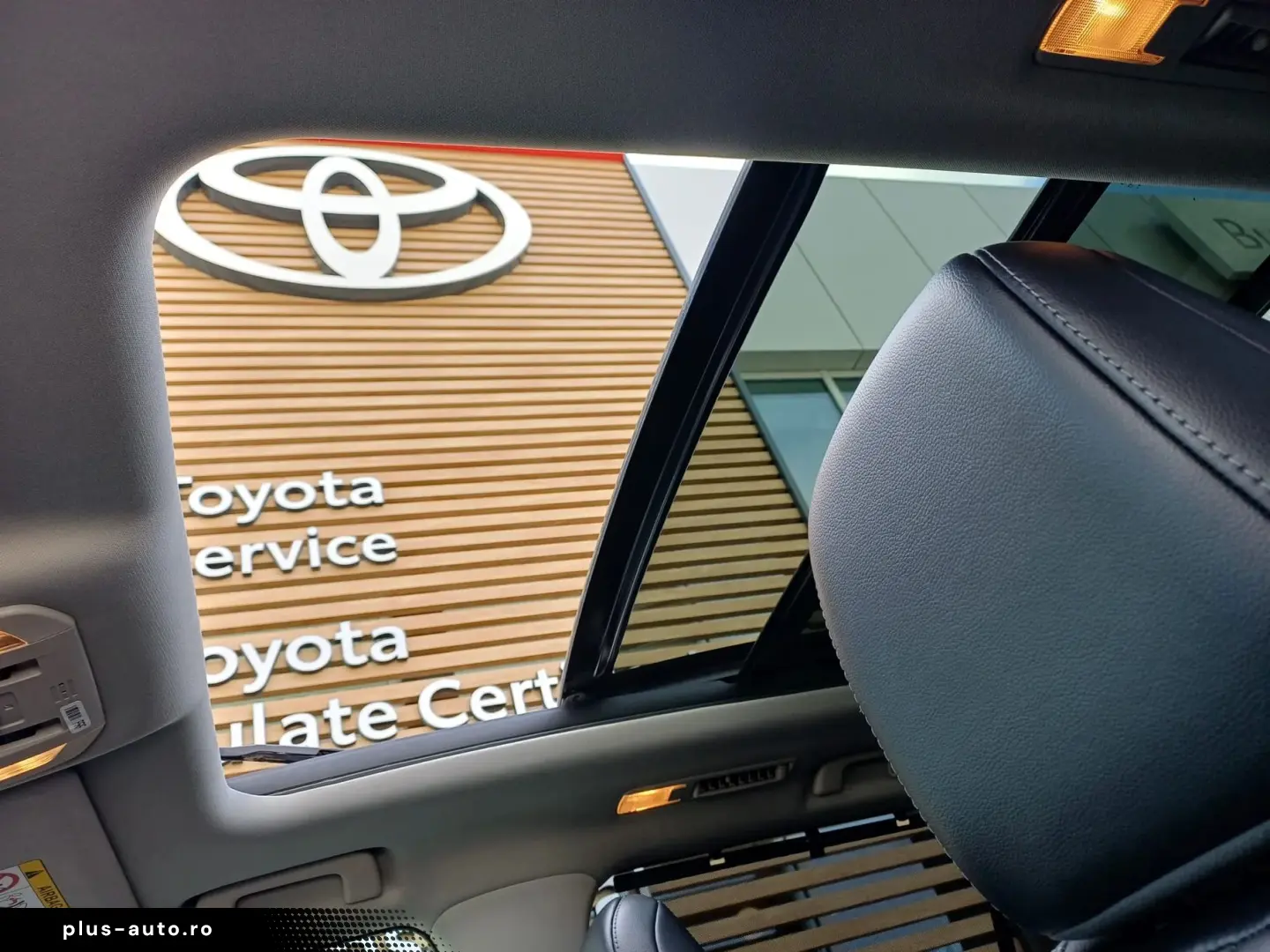 Toyota HIGHLANDER 2.5 Hybrid AWD Luxury 248CP