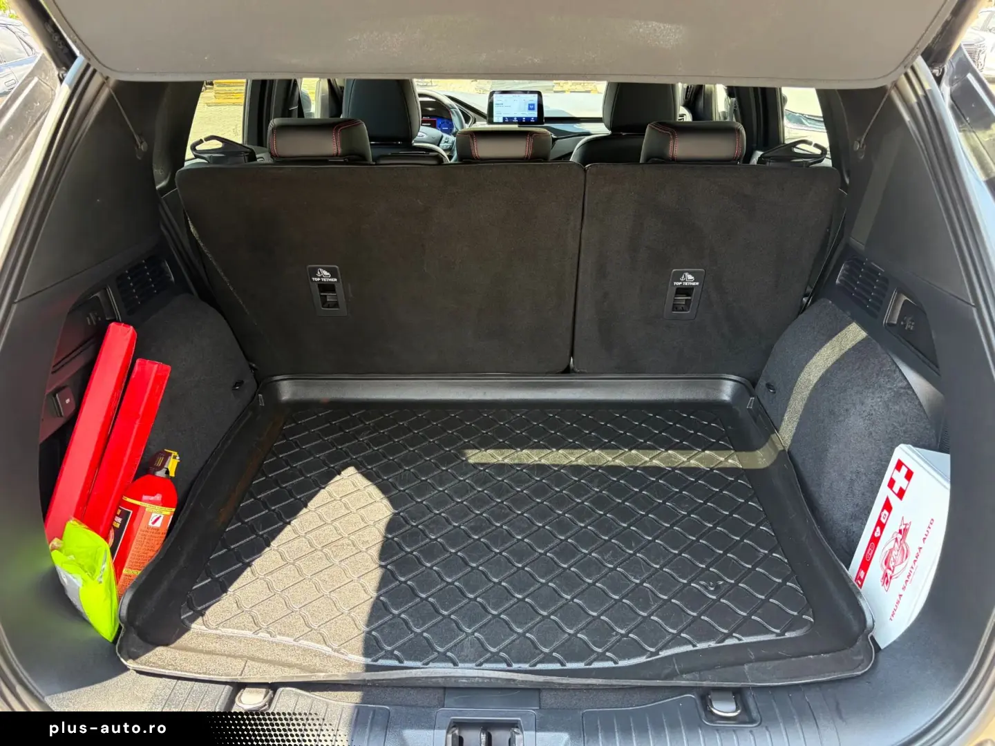 FORD KUGA 2.0 EcoBlue AWD ST-Line   Car No.78