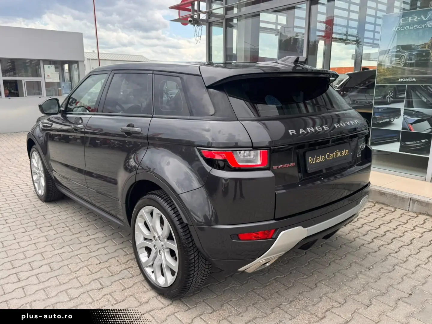 Land-Rover Range-Rover-Evoque