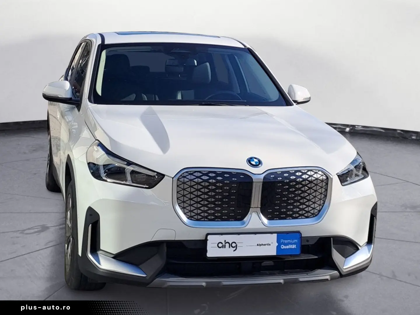BMW iX1 eDrive20  Navi Panorama Komfortzugang LED PD