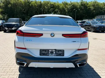 BMW X6 40i M Sport ACC R22