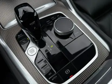 BMW X6 40i M Sport ACC R22