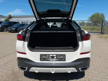 BMW X6 40i M Sport ACC R22