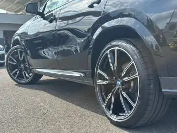 BMW X6 x30d M Sport Massage Standh.IntAktiv Sky AHK