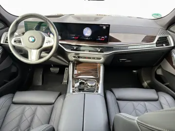 BMW X6 xDr 40d M SPORT PRO AHK Pano StHz H K DAPro