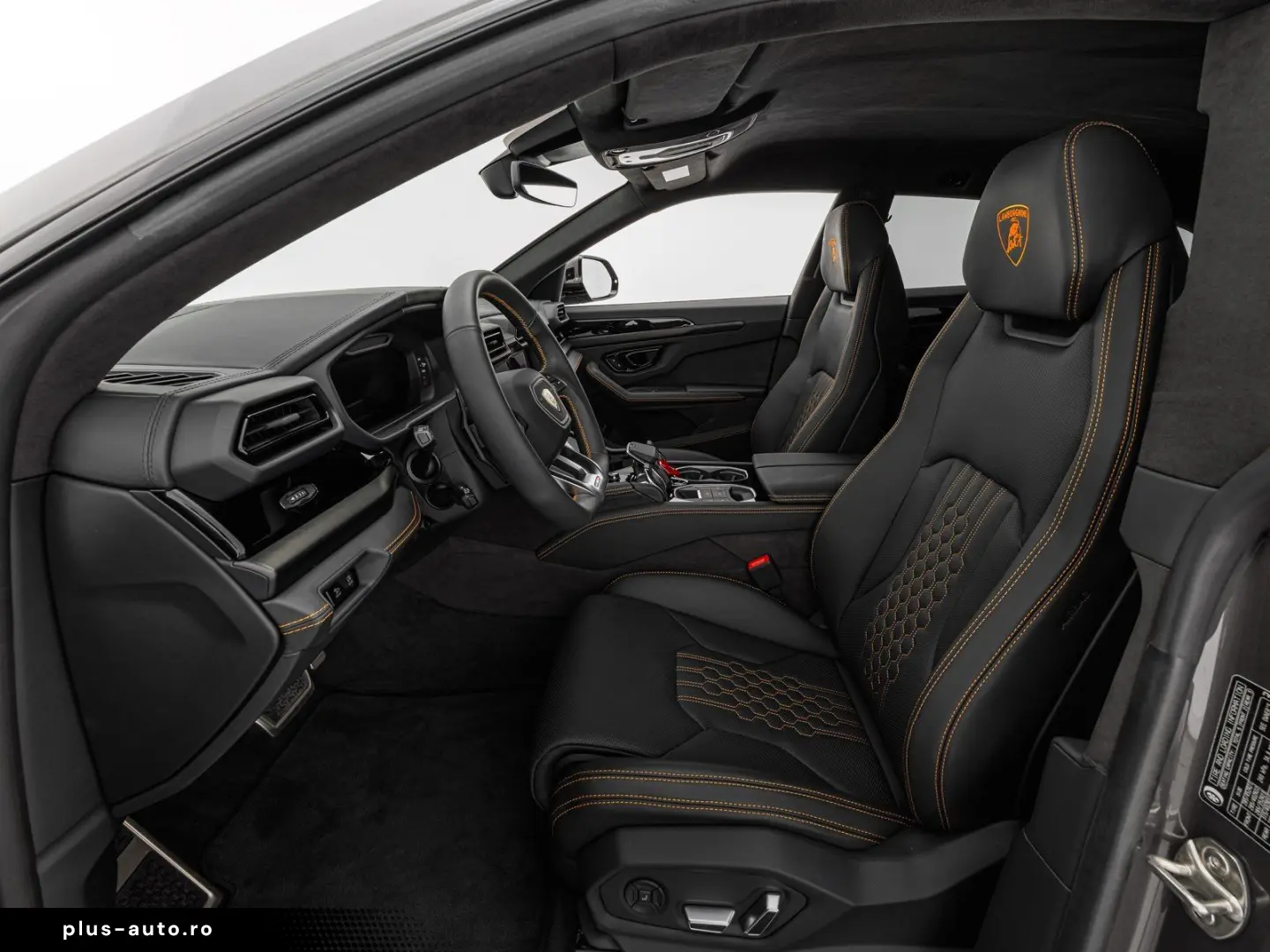 LAMBORGHINI Urus SE