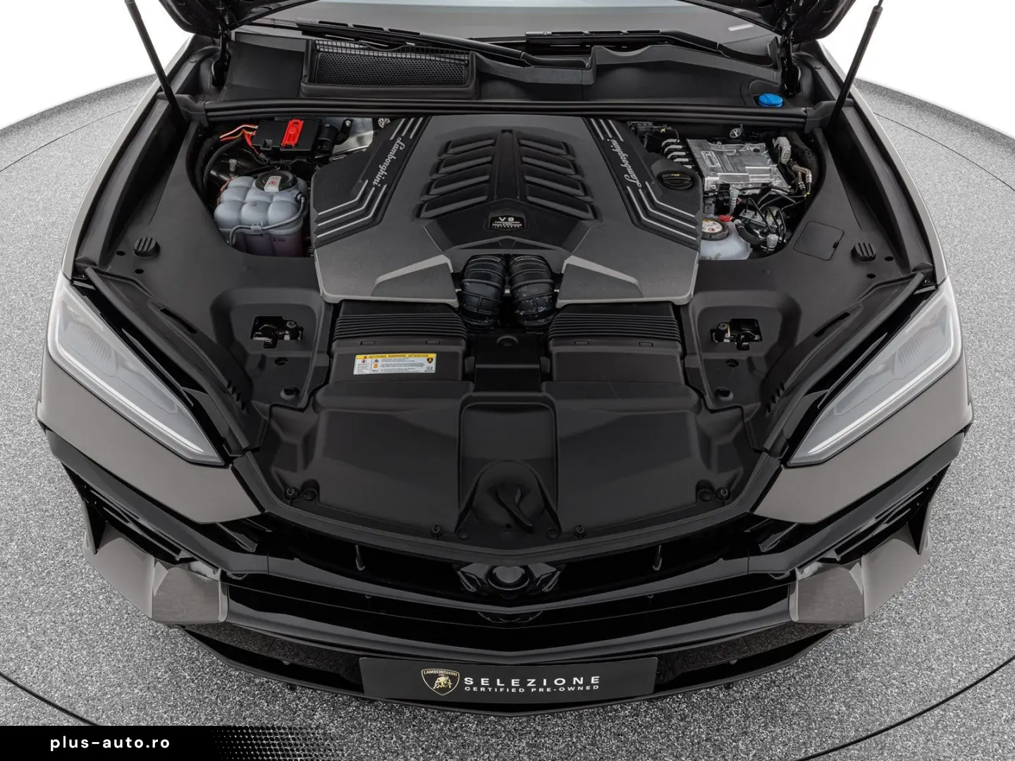 LAMBORGHINI Urus SE