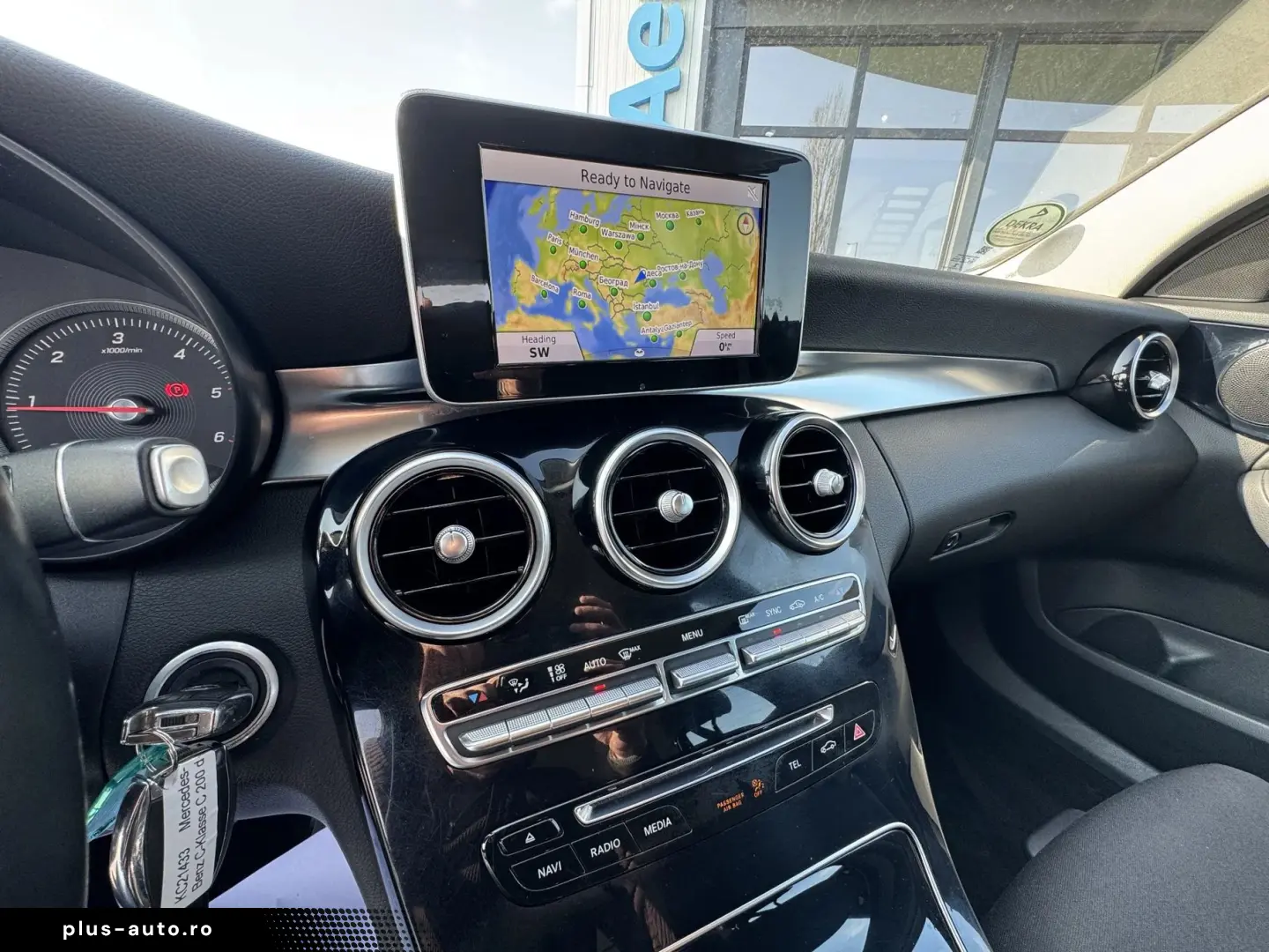 Mercedes-Benz C200d    Automat    Euro 6    Led