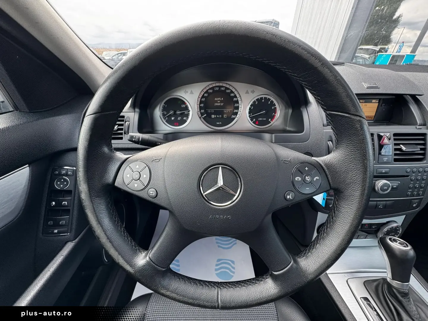 Mercedes-Benz C180 Kompresor    Automat    Dublu clima
