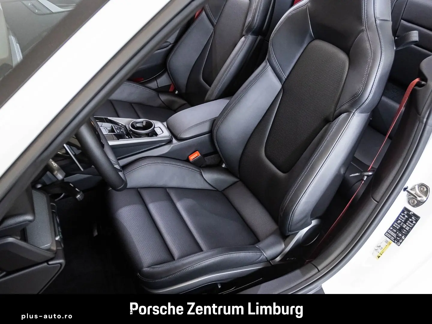 PORSCHE 992 911 Carrera Cabrio Sportabgas Surround-View