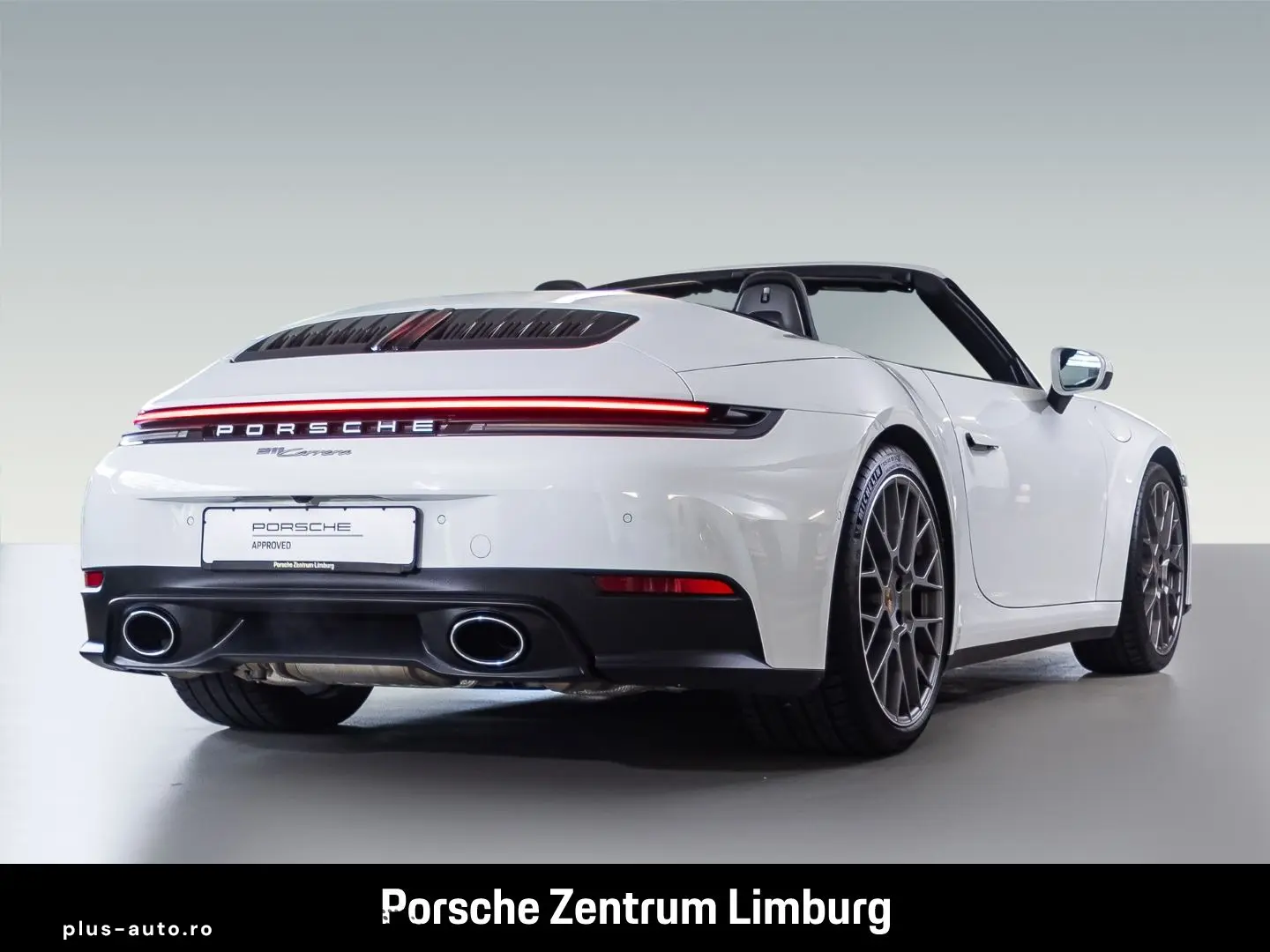 PORSCHE 992 911 Carrera Cabrio Sportabgas Surround-View