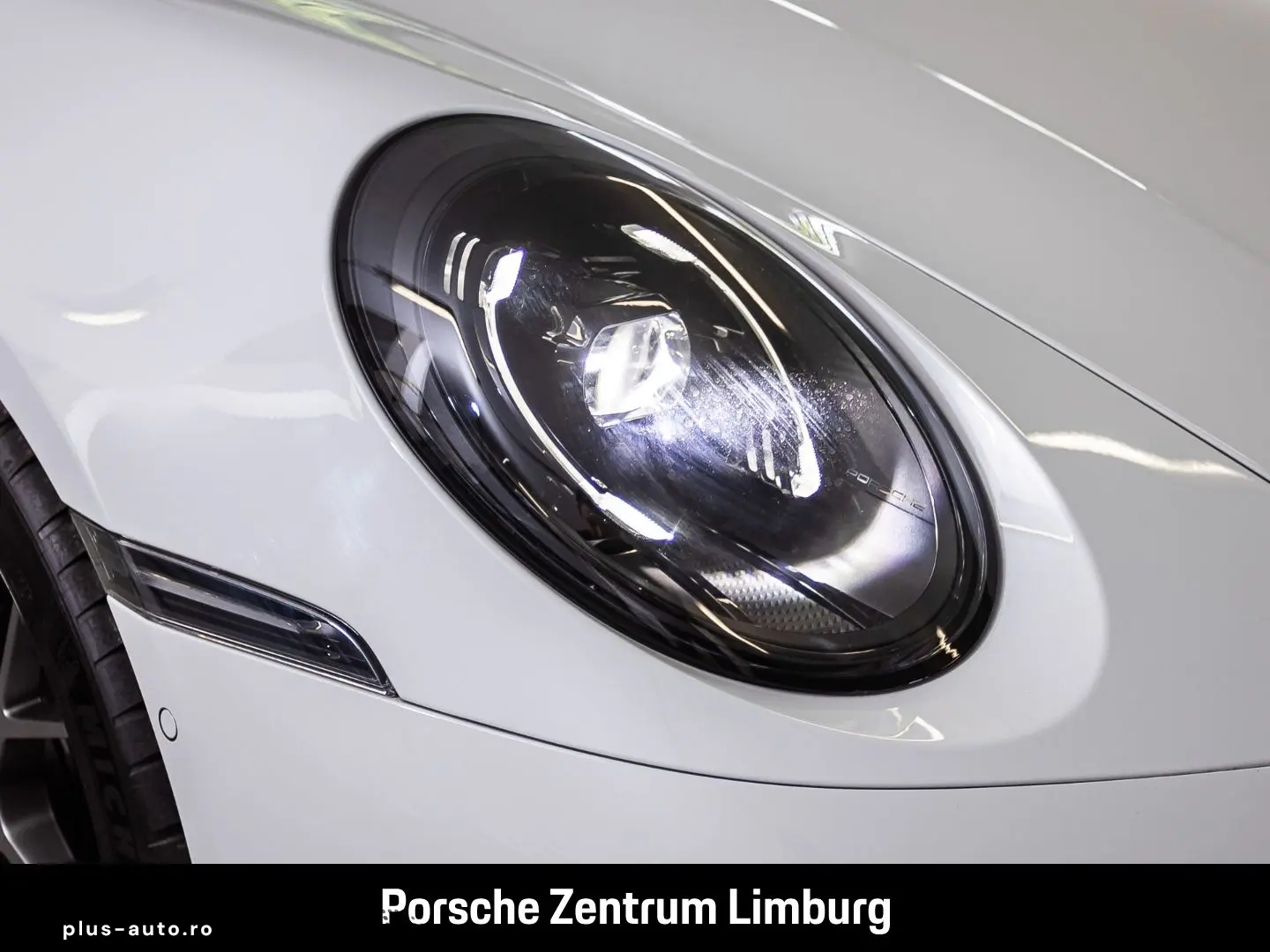 PORSCHE 992 911 Carrera Cabrio Sportabgas Surround-View