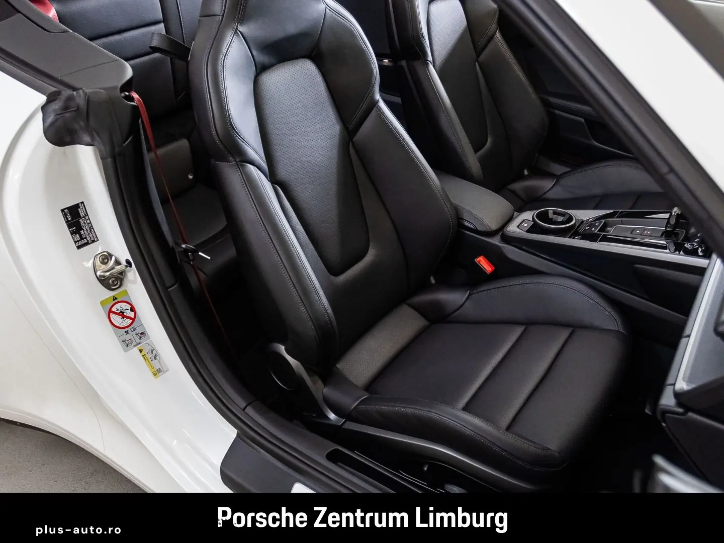 PORSCHE 992 911 Carrera Cabrio Sportabgas Surround-View