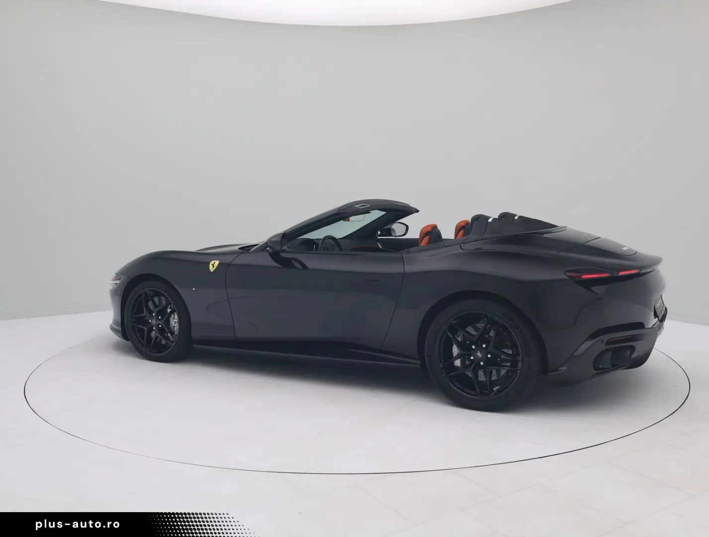 FERRARI Roma Spider - Ferrari Hamburg