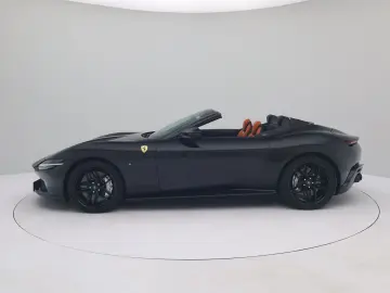 FERRARI Roma Spider - Ferrari Hamburg