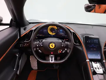 FERRARI Roma Spider - Ferrari Hamburg
