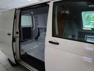 VW T6.1 2.0 TDI DSG Transporter