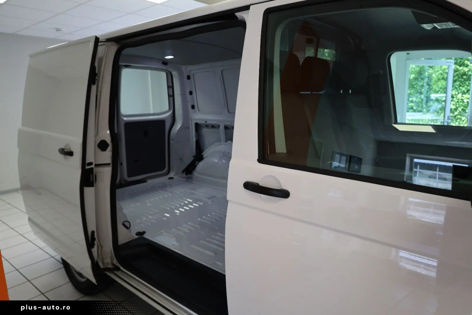VW T6.1 2.0 TDI DSG Transporter