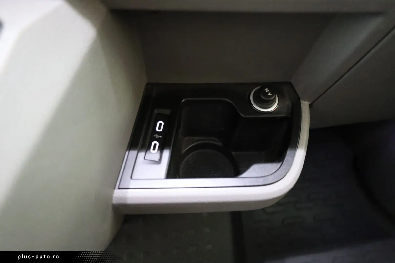 VW T6.1 2.0 TDI DSG Transporter