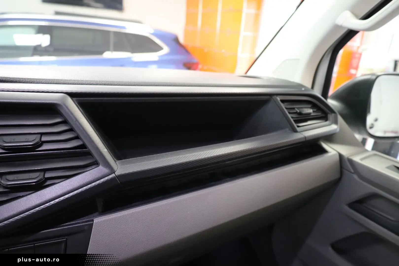VW T6.1 2.0 TDI DSG Transporter