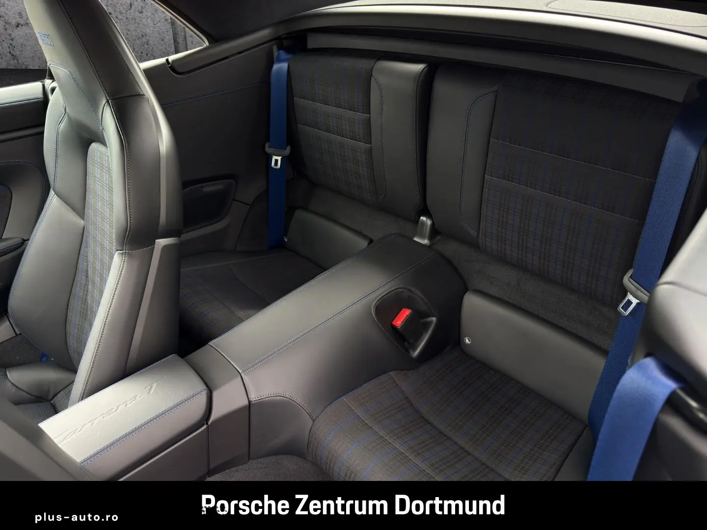 PORSCHE 992 -2 (911) Carrera T Cabriolet BOSE Sportabgas