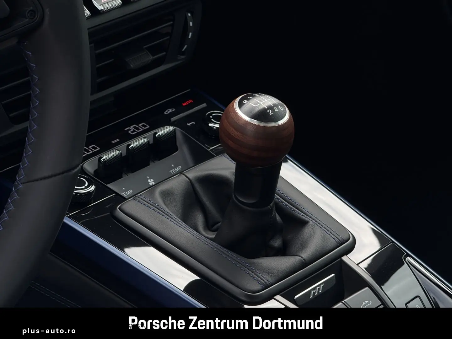 PORSCHE 992 -2 (911) Carrera T Cabriolet BOSE Sportabgas