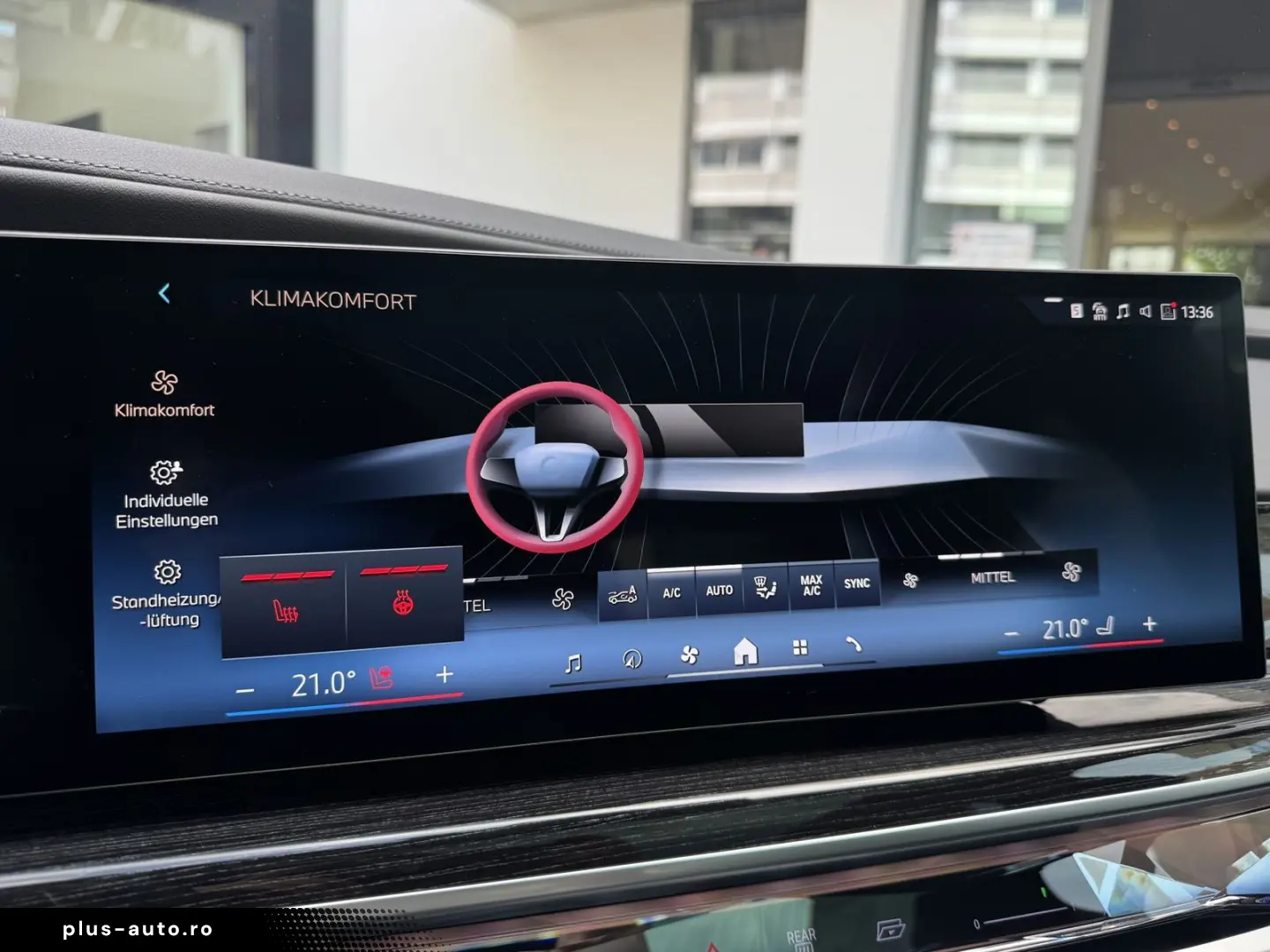 BMW 740d xDrive M Sport SkyPano DA PA Prof B&W AHK