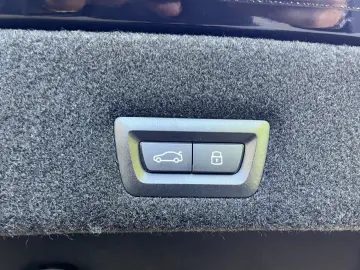 BMW 740d xDrive Limousine 360  STANDHZ HEAD-UP PANO