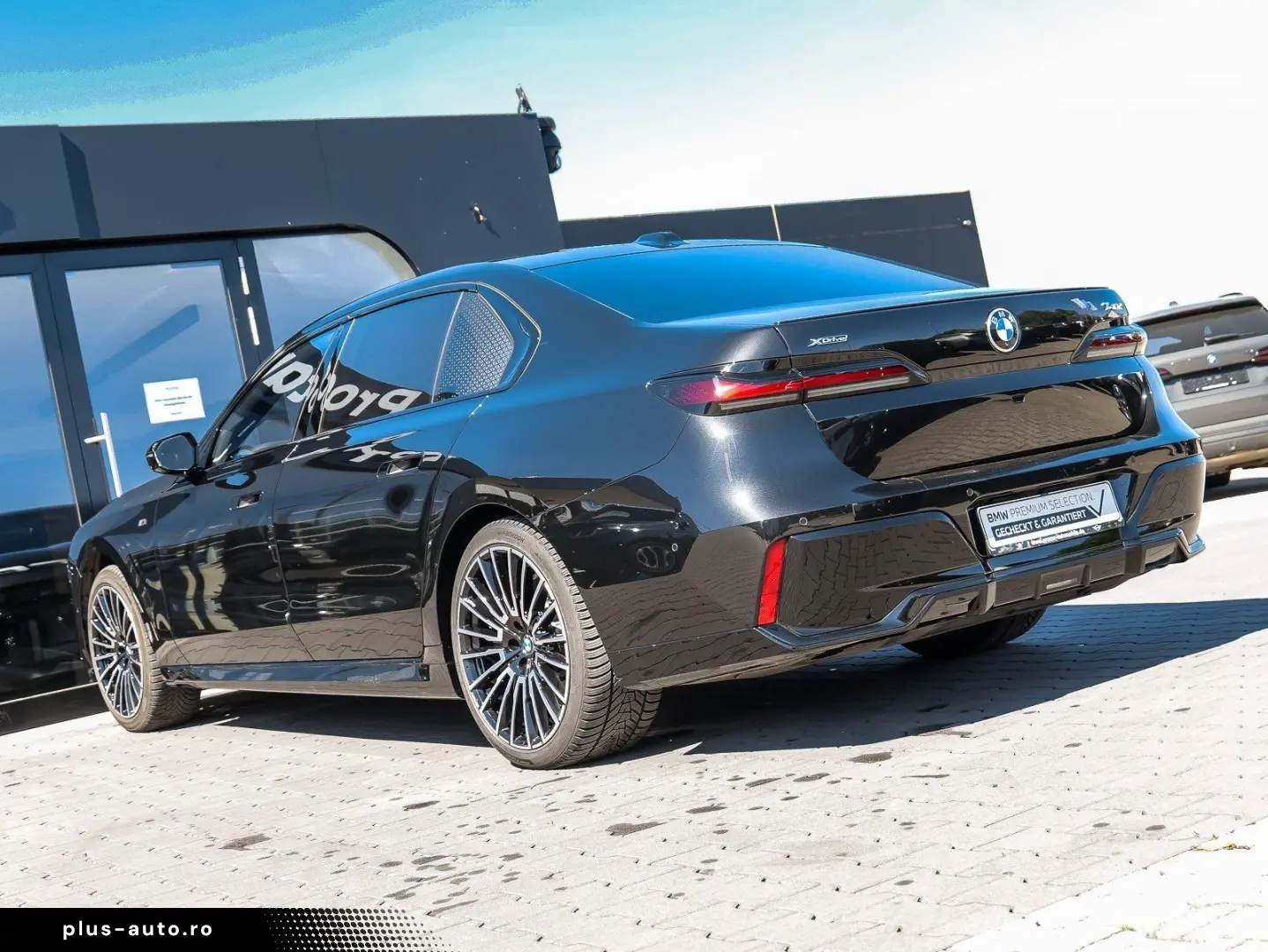 BMW 740d xDrive M Sport HUD PANO ACC 360 KAM RFK TV