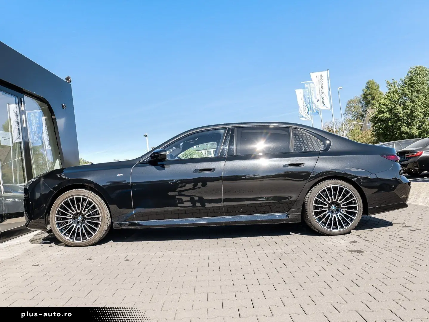 BMW 740d xDrive M Sport HUD PANO ACC 360 KAM RFK TV