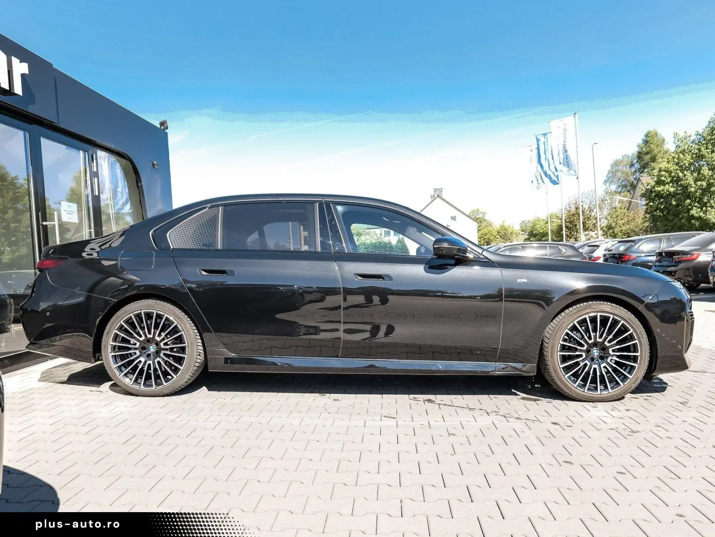BMW 740d xDrive M Sport HUD PANO ACC 360 KAM RFK TV