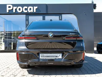 BMW 740d xDrive M Sport HUD PANO ACC 360 KAM RFK TV