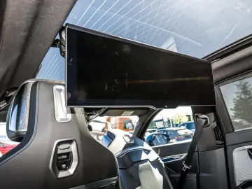 BMW 740d xDrive M Sport HUD PANO ACC 360 KAM RFK TV