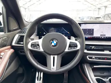 BMW X7 M60i xDrive  M Sport Pano Standhzg