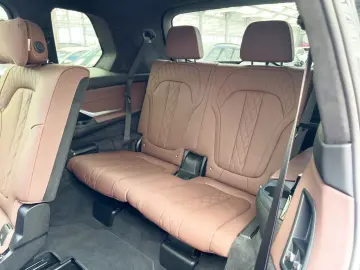 BMW X7 M60i xDrive  M Sport Pano Standhzg