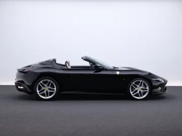 FERRARI Roma Spider      Ferrari Frankfurt