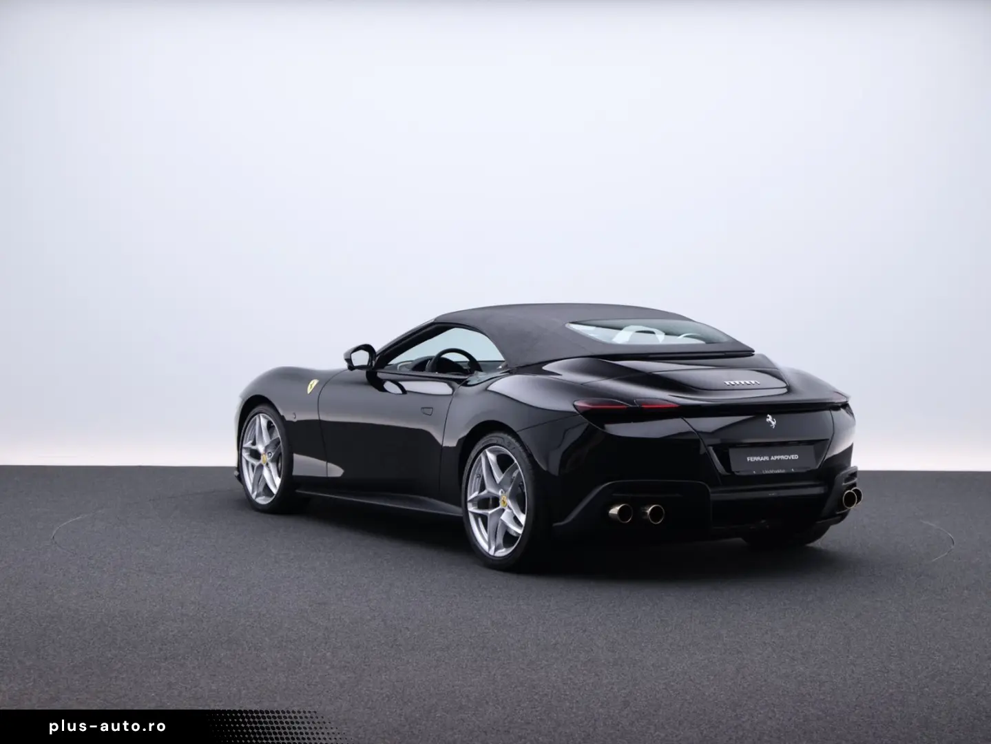 FERRARI Roma Spider      Ferrari Frankfurt