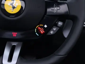 FERRARI Roma Spider      Ferrari Frankfurt