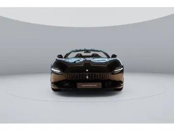 FERRARI Roma Spider PDC SHZ LEDER KAMERA NAVI ACC 360
