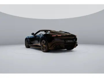 FERRARI Roma Spider PDC SHZ LEDER KAMERA NAVI ACC 360