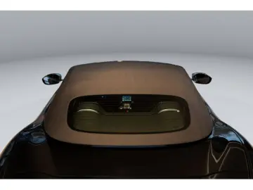 FERRARI Roma Spider PDC SHZ LEDER KAMERA NAVI ACC 360