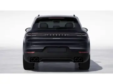 PORSCHE Cayenne E-Hybrid Pano. Luftfed. BOSE Head-Up Inn