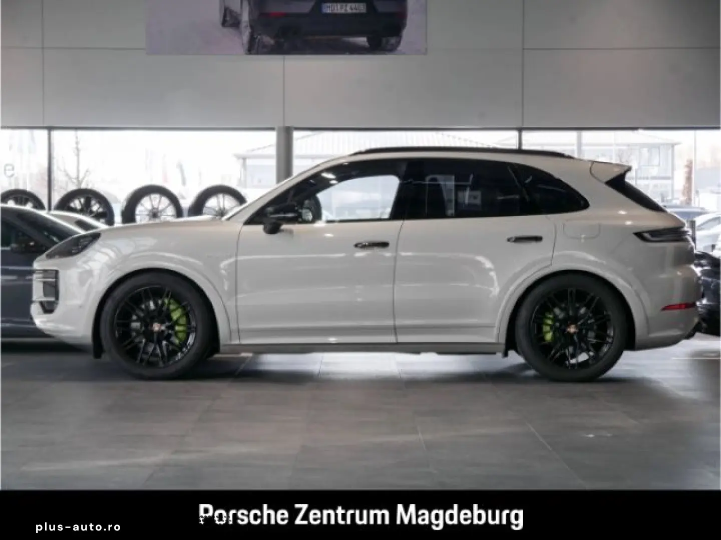 PORSCHE Cayenne E-Hybrid BOSE PANO INNO