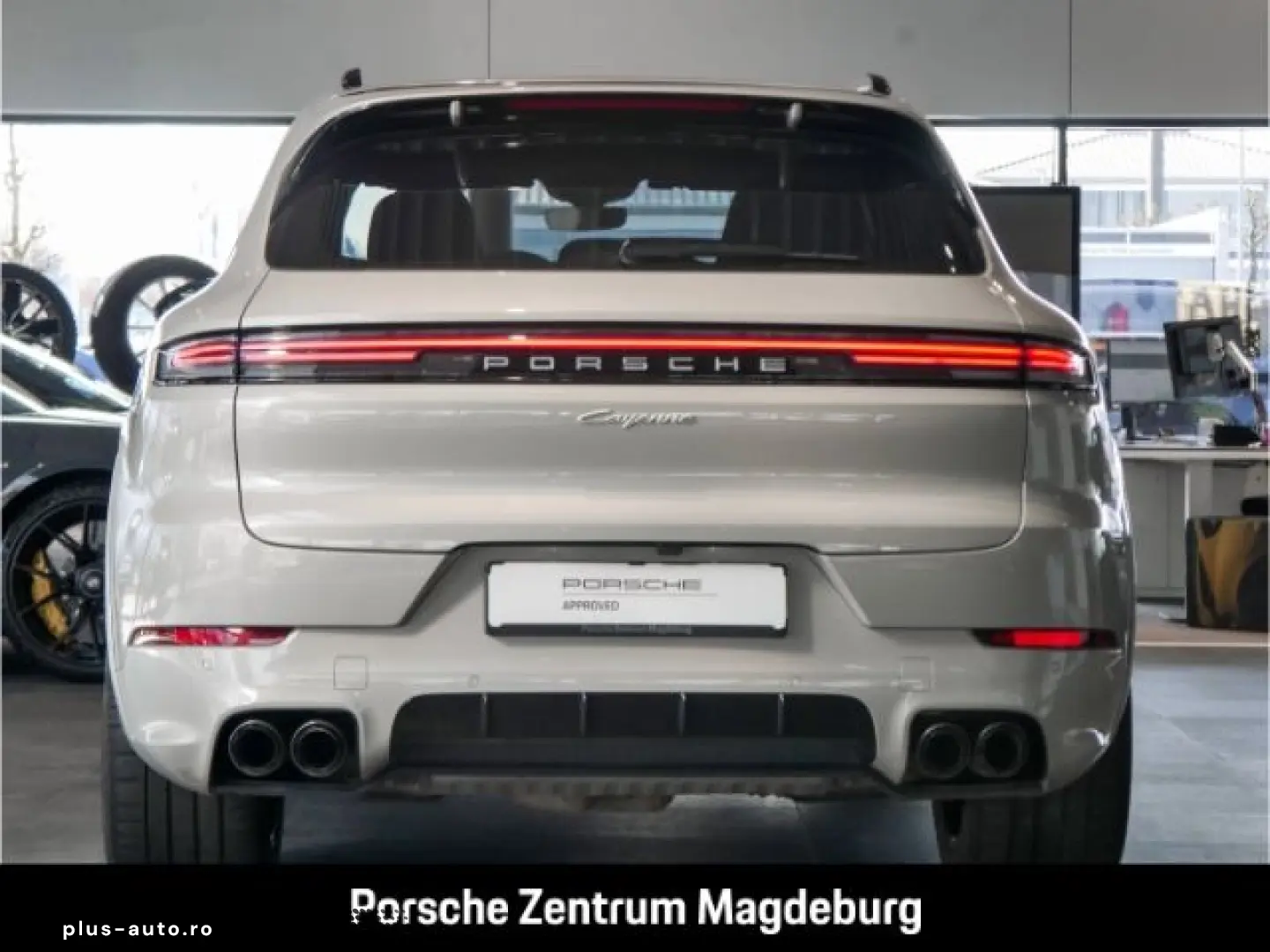 PORSCHE Cayenne E-Hybrid BOSE PANO INNO