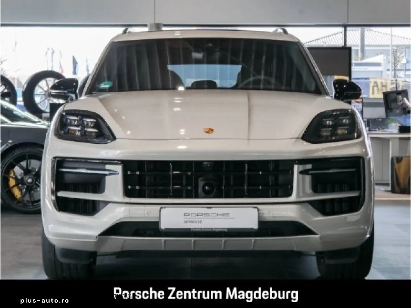 PORSCHE Cayenne E-Hybrid BOSE PANO INNO