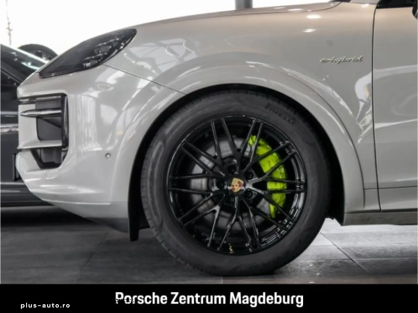 PORSCHE Cayenne E-Hybrid BOSE PANO INNO
