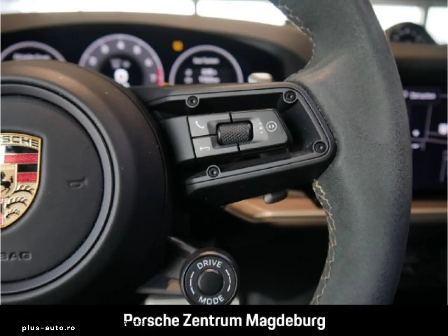 PORSCHE Cayenne E-Hybrid BOSE PANO INNO